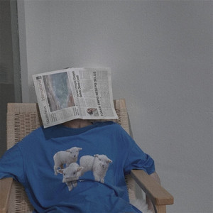 欧美18Vⅰdeos初次摘花
